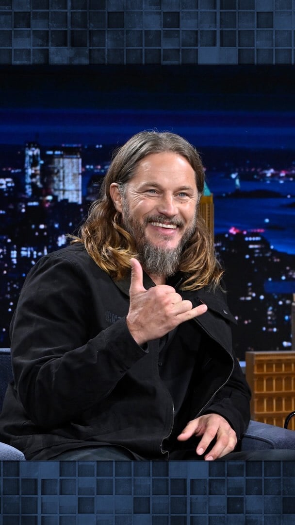 Dune: Prophecy star @travisfimmel reacts to getting smacked by a wedge-tailed eagle while filming a promo for @travla_ 🤣 #FallonTonight by @travisfimmel
