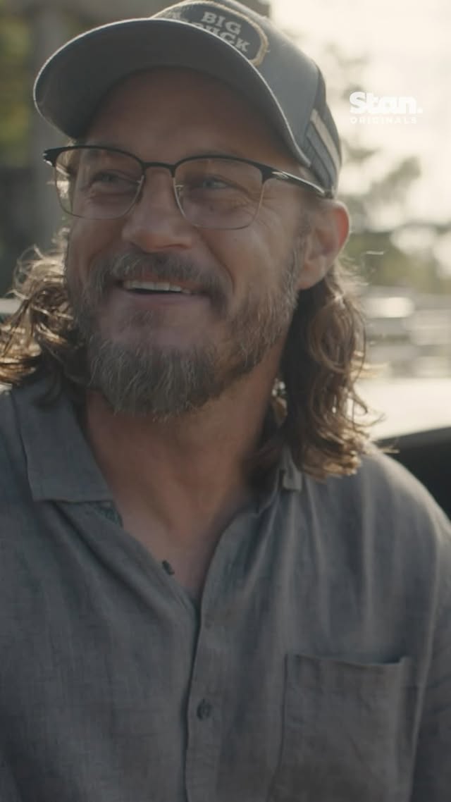 Out New Years Day @stanaustralia #blacksnowonstan #stanoriginals by @travisfimmel