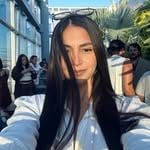 Larissa Neves(@dicadalar)'s profile avatar