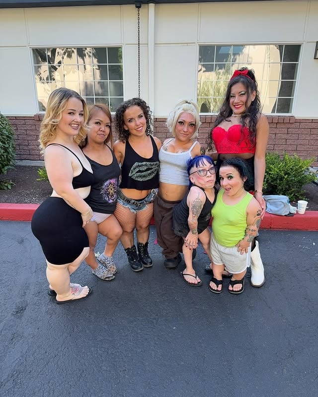 Micro Maidens in Washington State! ❤️ by @lovelilahart