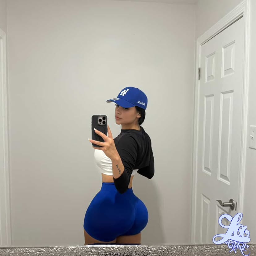 💙 @beliinda_official 

#ladodgersgirls #lagirl #dodgers #dodgergirl #losangeles #Dodgers #la #losangeles #cityofchampions #champions #2025