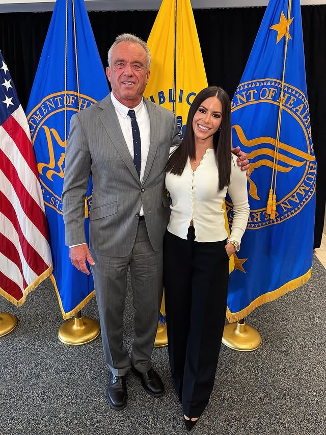 Here’s to eating REAL food!! 🥩🍳Corporate greed has finally been replaced with science and common sense and I’m honored to have been invited to celebrate such a huge step in Making America Healthy Again 🇺🇸