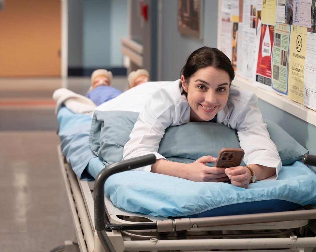 This is me textin u that Greys is back on Thursday :) by @adelaidekane