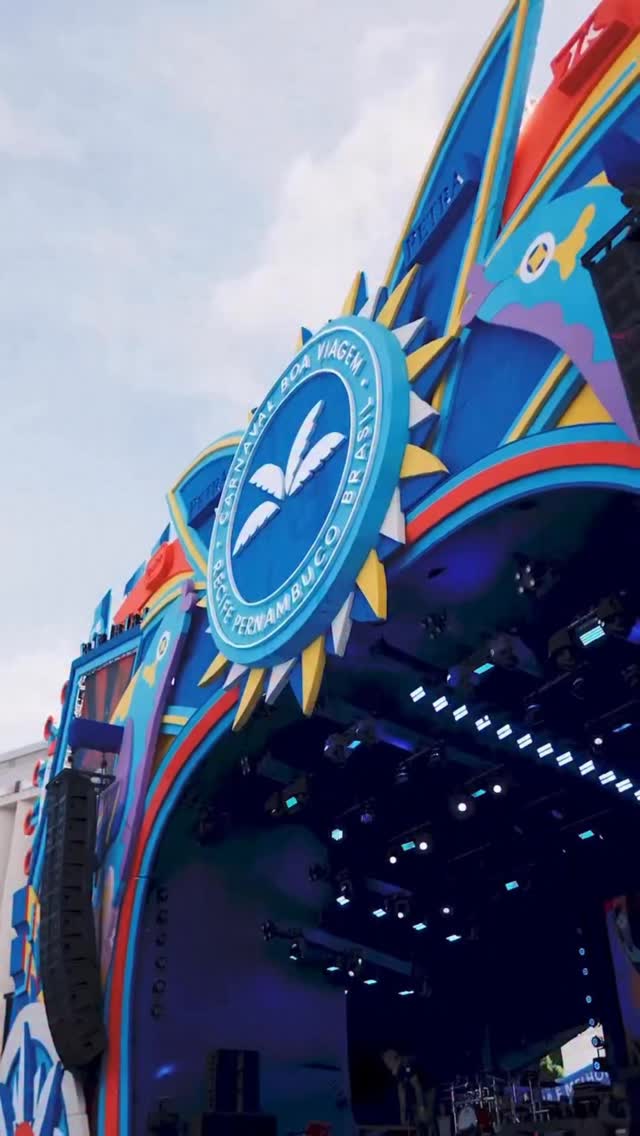 E encerramos mais um dia de CBV, um resumo de tudo que rolou nessa terceiro dia…. apresentando o @carnavalboaviagem , Com a line up diferenciado. Com certeza esse carnaval ficou pra história.👏🏻❤️ #cbv #carnavalboaviagem #carnaval by @fontenelepri