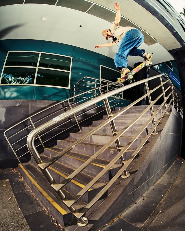 @momiji_nishiya830 in Melbourne for her new Tekkira Cup colorway.Watch the full Momiji clip on the adidas Skateboarding YouTube channel. Link in bio 🔗.メルボルンでキャッチ。新色のテッキラカップを着用した@momiji_nishiya830。#TekkiraCup #adidasSkateboarding by @momiji_nishiya830