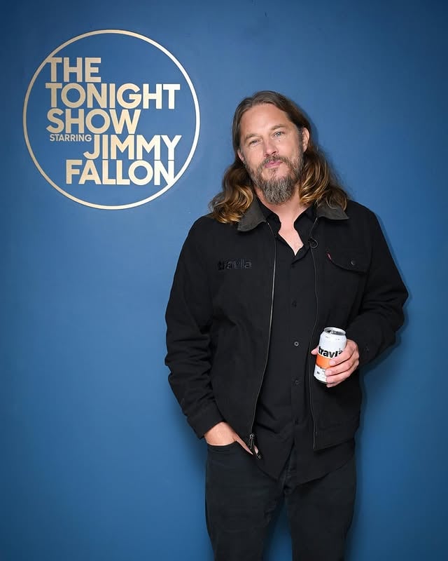 @travisfimmel makes his Tonight Show debut to talk @hbo’s @duneprophecy TONIGHT! #FallonTonight📷 @toddowyoung by @travisfimmel