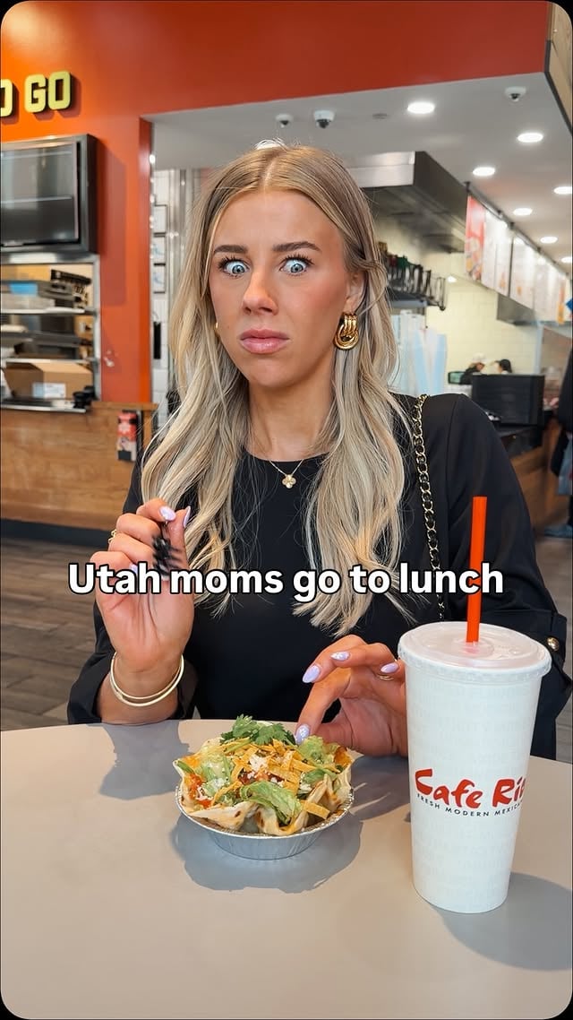 Pretty sure we are never allowed in @caferio again. The small salad is THAT good. Get a free regular drink when you buy a small salad using code JANE1 available until 5/10🥗 #CafeRioParter