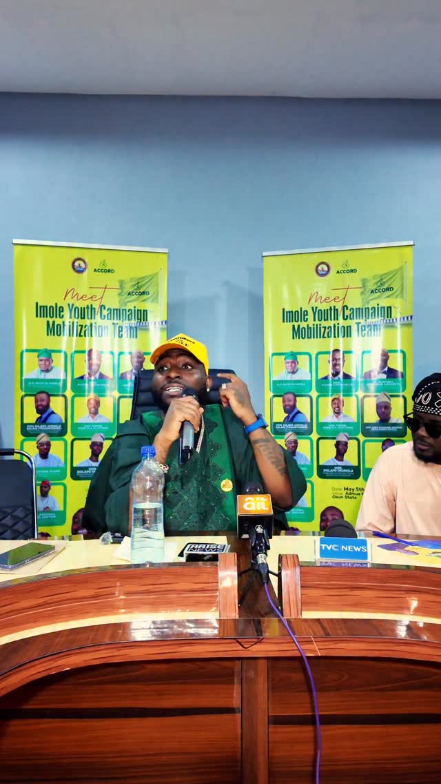 Yesterday I officially inaugurated the IMOLE YOUTH MOBILIZATION campaign council and also collected my membership card for the ACCORD PARTY in OSUN STATE for the forthcoming Gubernatorial election coming up in August .. we look forward to a successful re election for Mr Governor … This current administration is one that the people of OSUN love so much .. as it stands now all things being fair it will be a walk over In Jesus name ❤️ @aadeleke_01 🇳🇬✌🏾 by @davido