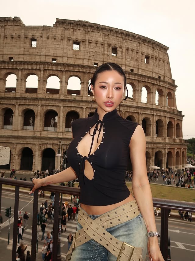 🏛️ by @bunny.zudeahh