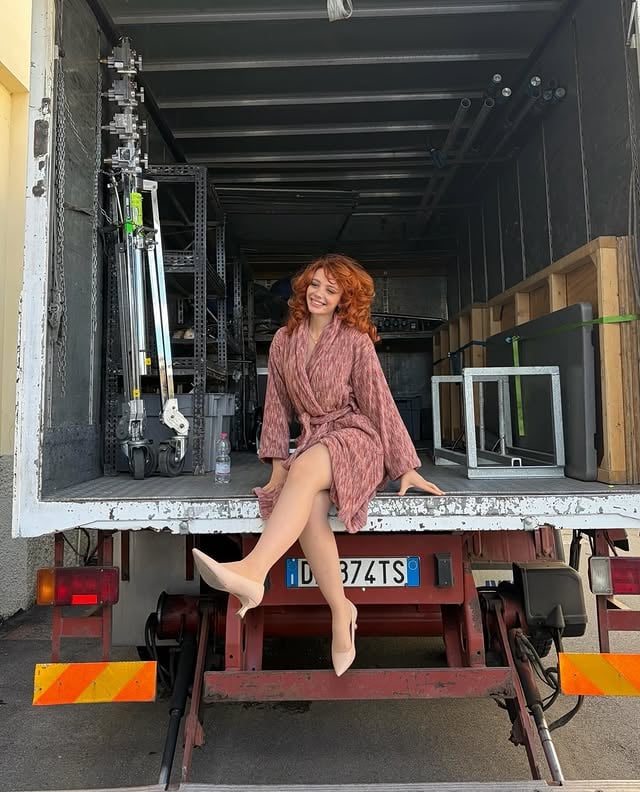 🫰🏻🚂🤭 by @serenaltair