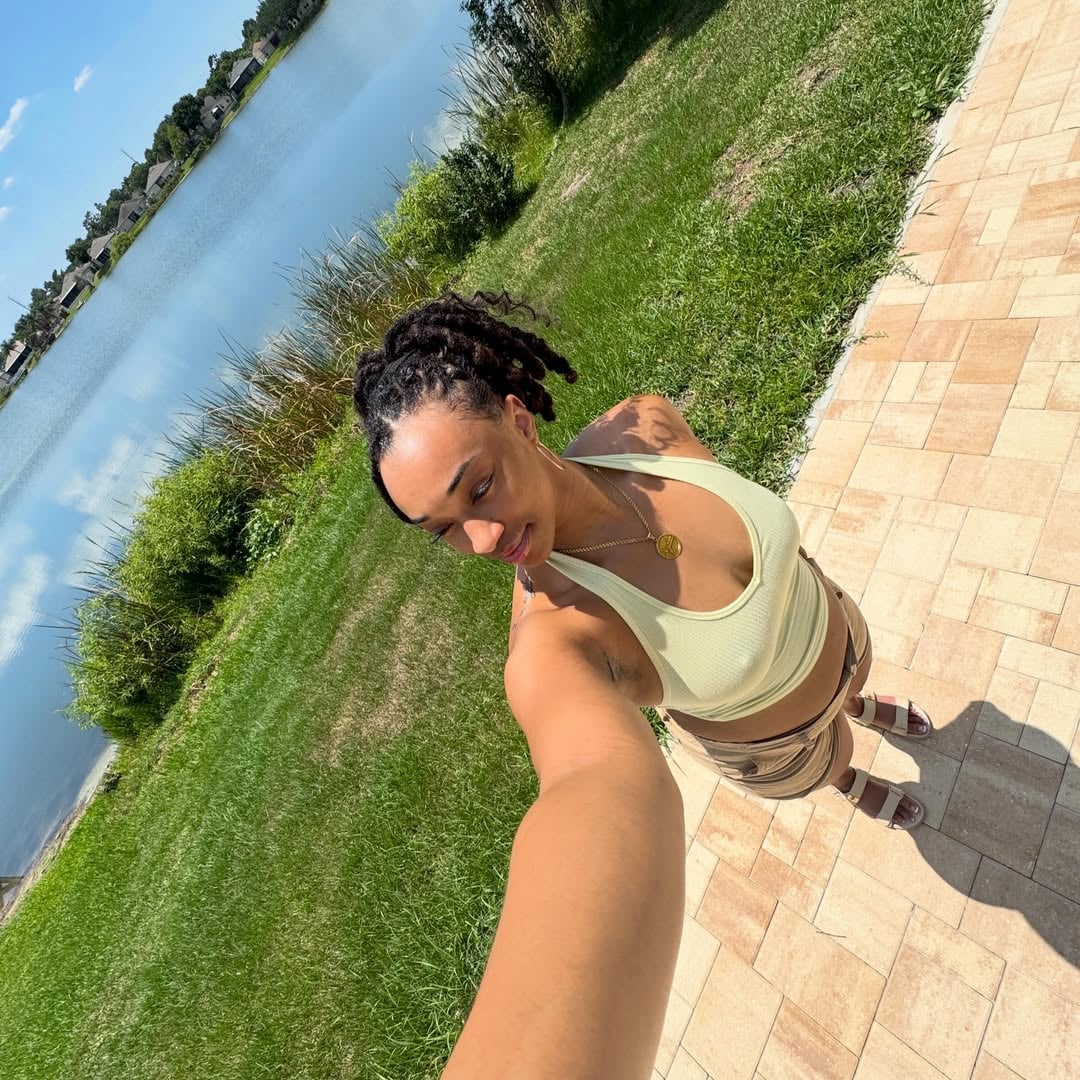 BIG VIBES ☀️ #summer by @nydia.lampkin