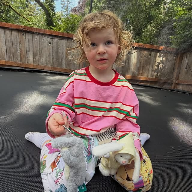 We wanted to have a photoshoot on the trampoline by @irelandirelandireland