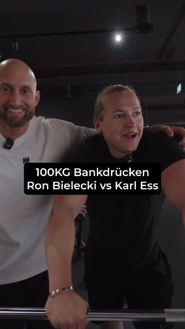 100kg Bankdrücken, wer schafft mehr? by @ronbielecki