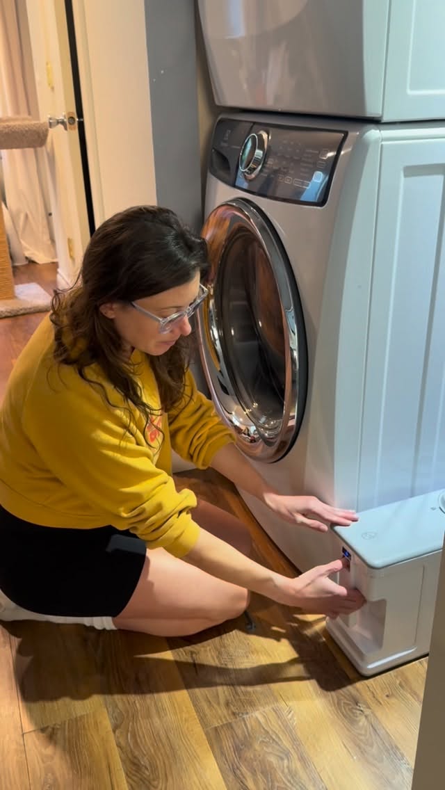 I’ve always cared about the environment, but pregnancy has a way of making you look at everything a little differently. Suddenly I’m reading labels, researching what’s in our water, thinking about things I never considered before.Realizing recently that our clothes shed microplastic fibers every single wash cycle. Millions of them, straight into the water supply. As an athlete I’m doing laundry constantly, and as a mom-to-be I just couldn’t ignore that anymore.CLEANR has been such an easy fix. Connects right to your washing machine, captures over 90% of microplastics before they leave your home. Small thing, real impact.Use code ‘EMILY15’ at cleanr.life for 15% off. 🌊#eco #microplasticpollution #health #cleanr by @emilyinfeld