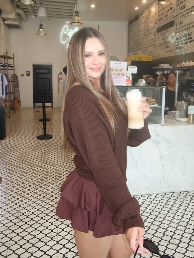 Lashes long coffee strong ☕️ #coffee #losangeles #melrose #contentcreator #wosado @wosado_official 🫶🏻 by @thejaimeadler