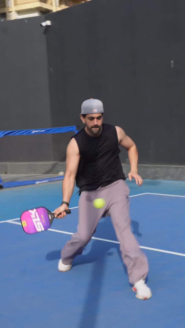 Don’t waste your life on dru*s and alco*ol 🤍Eat pickle play pickle🥑😛Janhit mein jaari🙌✌️#getfitwithzain #fitness #routine #transformationfitnation #earlymorningsunrise🌞 by @zainimam_official