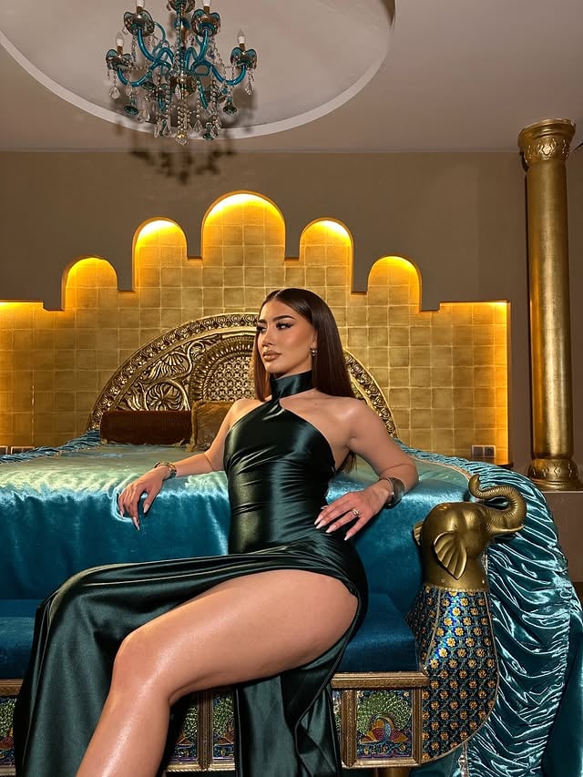 Neser, Ora 18:00 New Song 'HEKE' x @didine.canon16.off 🇦🇱🇩🇿 #albania #algeria #Heke #BadDivaAlbum #touchedbydesi by @melindaademi