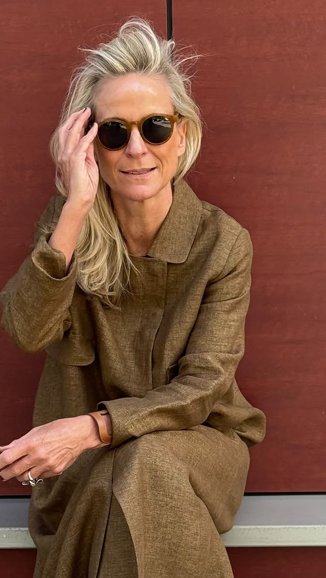 double breasted linen dress cinnamon SANDRA #madetoorder #lookoftheday #ootd by @sandracrasemann