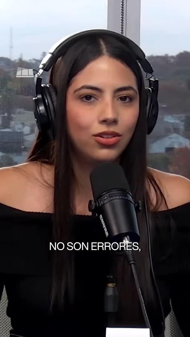 La palabra de @valentinakavata en el arranque de SHARAP.#NiUnaMenos by @valentinakavata