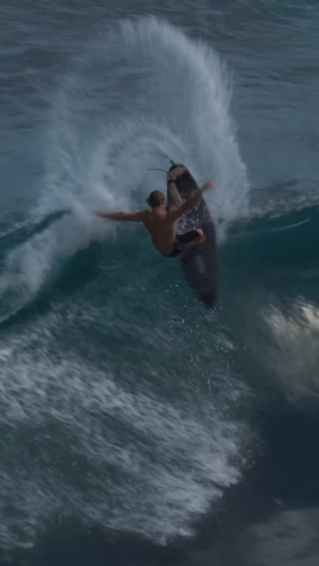 Gettin jiggy w it in 🇮🇩 carbon feels fast and responsive 🙏🏽 bingo @jsindustries99 by @jsindustries99