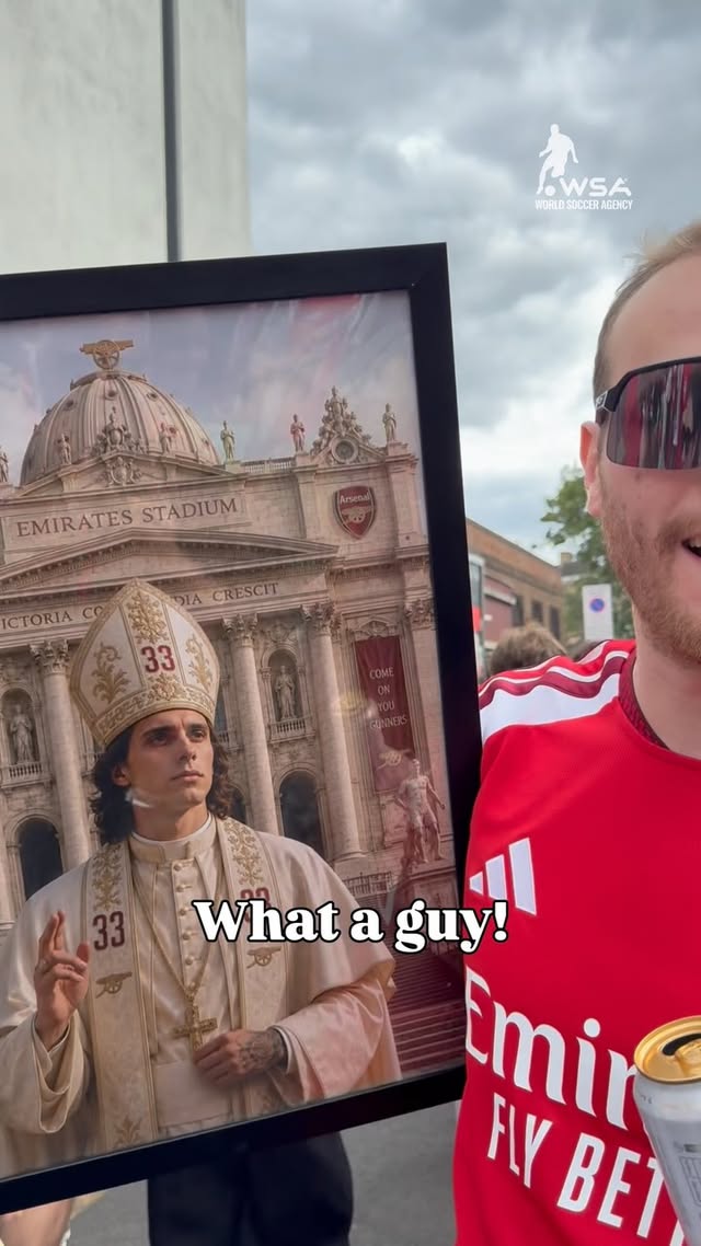 🖼️ Everybody loves pope Calafiori! 😅😍 by @worldsocceragency