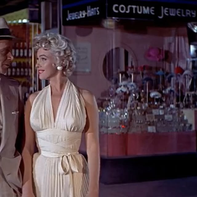 Marilyn’s costumes from The Seven Year Itch. (1955) designed by William Travilla 🤍#marilynmonroe #williamtravilla #fashion #thesevenyearitch #goddesses_and_divas by @goddesses_and_divas