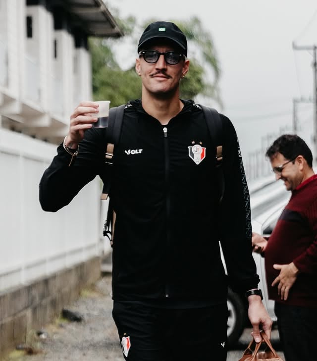 FEFÉZIN, @gandula? ☕️🐰Partiu Ijuí! 📸 @_ivanor | JEC#JogaJunto