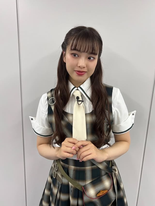 ☾⋆⁺**New** 15th Single 新制服私はネクタイタイプ👔各期のお姉さんはネクタイ、妹組はリボンになっているんです✨️#櫻坂46#Sakurazaka46#遠藤光莉#pikagram#衣装 by @endohikari_official