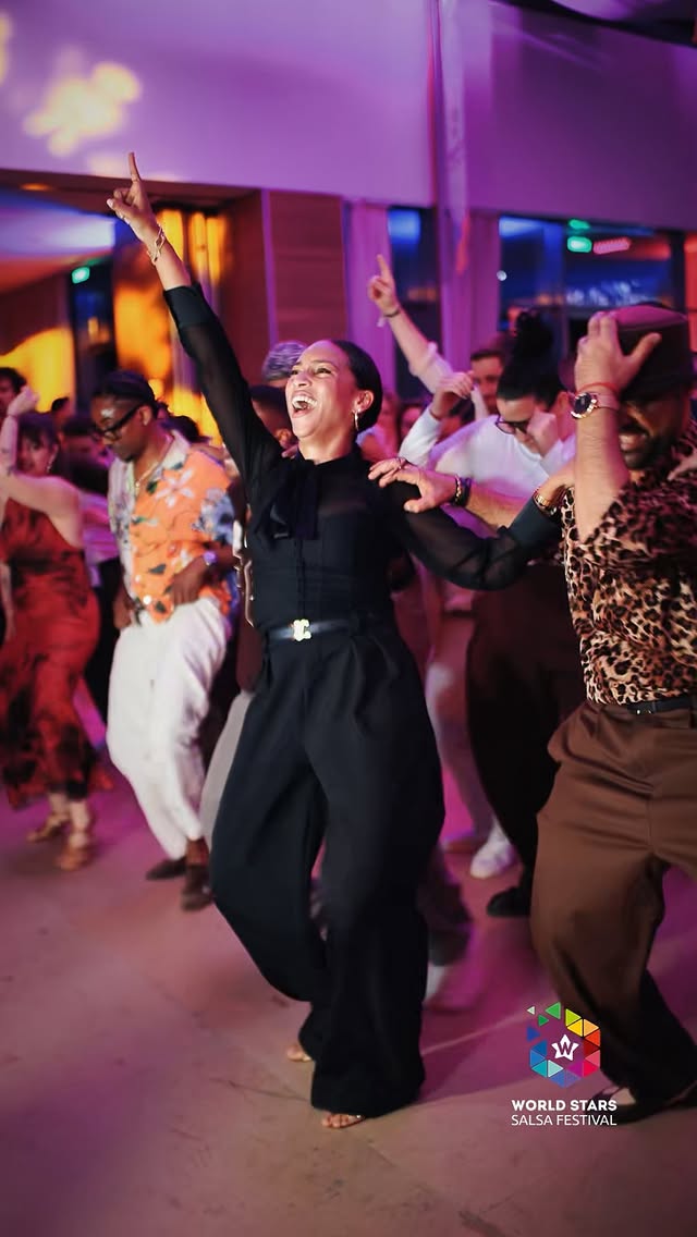 🔝TOP Cha Cha from Fadi, Bersy, Alfredo & Jose at @world_stars_salsa_festival 2026!

📍Come and Live Your Legend!
📍Next edition: 22 - 26 April 2027
✔️ticket.varnasalsafestival.com

Dancers: @fadifusionll @bersycortez @alfredoalarcon_sabordinamico @josediazny 
Organiser: @kodaproduction_
Video: @fanis_tsekos 

#salsa #bachata #kizomba #worldstarssalsafestival #salsadancing