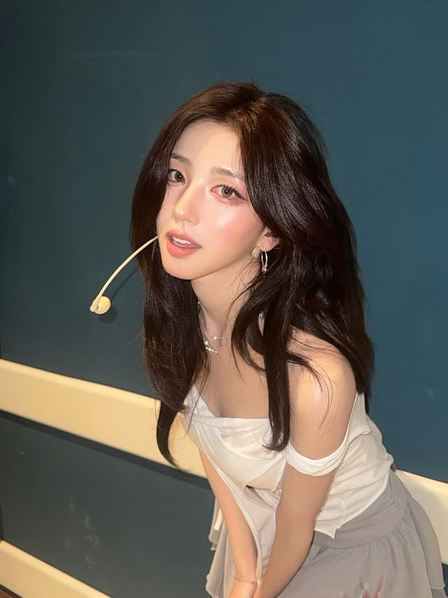 ♪ Deftones - Cherry Waves
저당꿀배 사쥬세요

#tripleS #트리플에스
#SoHyun #소현