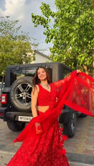 Chunnari Chunnari ♥️🫶🏻 #chunnarichunari #arusquad #reels #reelkarofeelkaro #reelitfeelit