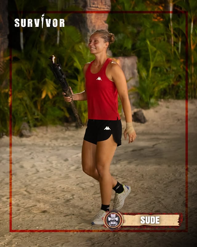 Survivor 2026'ya veda eden isim Sude oldu. #Survivor2026 #Survivor #TV8 #ACUNMEDYA #Ünlüler #Gönüllüler