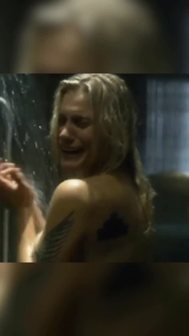 I maintain that the blooper reel deserved its own season. 😂 

check out our YouTube channel and Patreon for full watch-along episodes of Battlestar React-ica 🚀🌟

#BSG #behindthescene