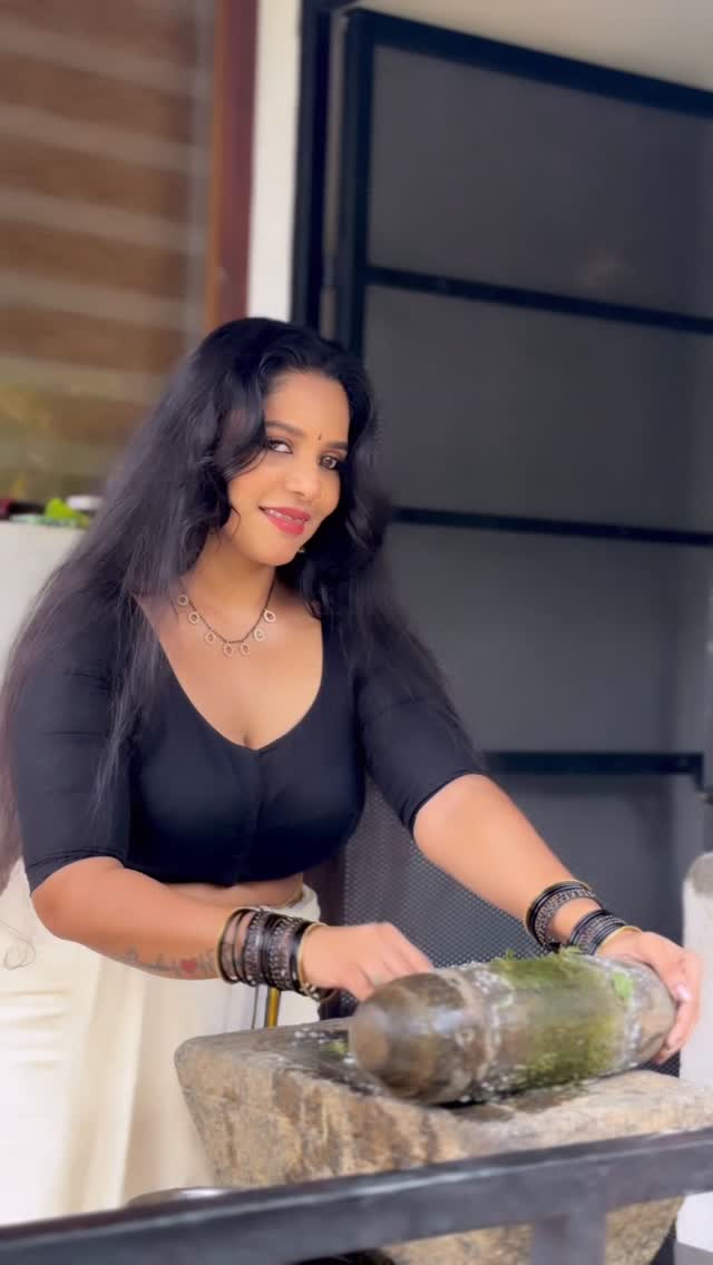 Rathi chechi😄♥️