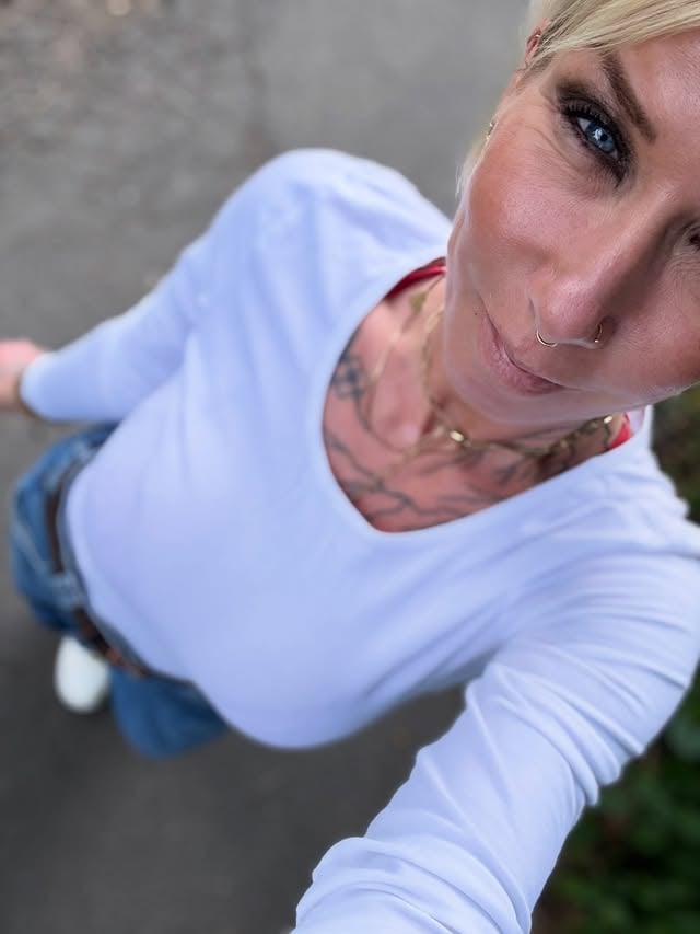 #sunday #selfie #walk #healingjourney #🤍 by @jessicani278