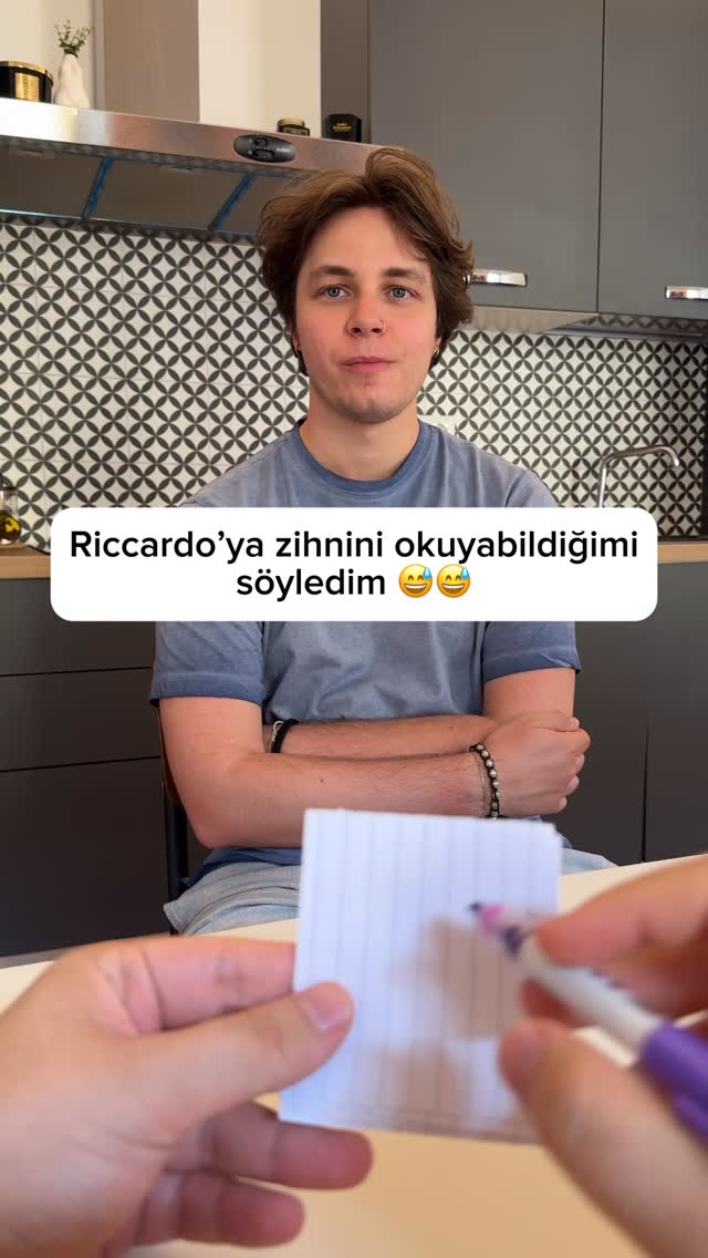 Nolur bunu herkes birbirine yapsın GÜLMEKTEN ÖLECEM HAHDJXJSJDJDJNDNSNXNCNSJSJSJSJSJSJ