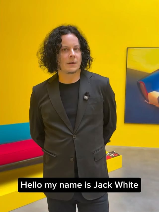Go watch the CONTEMPORARY ART report with a free week trial (link in bio).
During this week, you can watch every video report I’ve ever made.
If you like what you see and want to stick around for the next report, great.
If not, unsubscribe and don’t pay a penny.
You get full access before you’re ever asked to pay for it. 🫡