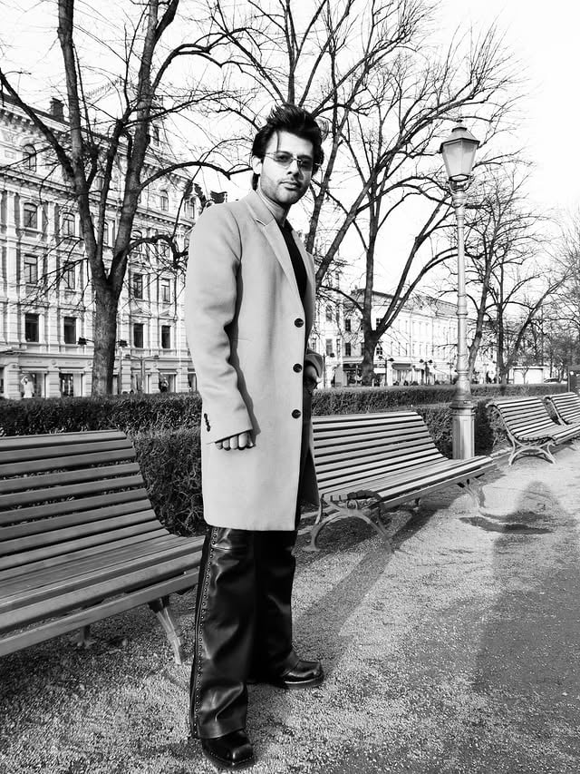  by @stebinben