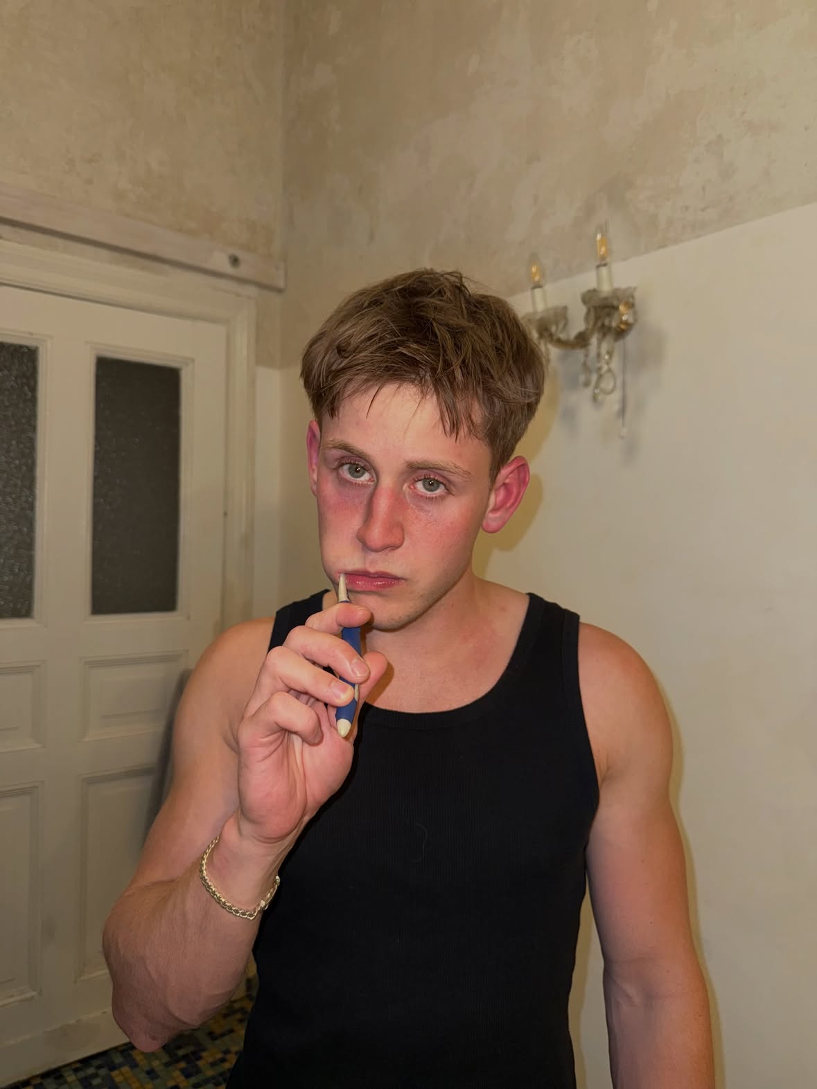 Ich glaube dieser Post war meant to be, zweimal runtergefallen mein Handy und zweimal ausversehen gepostet…hier also dieser Post vielleicht gefällt euch‘s ja. Lg 🤟🤪 by @emillarsen.de