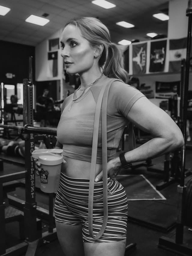 🚨$200 SUPPLEMENTS GIVEAWAY🚨
Who wants a $200 gift card from the ONLY place to get your protein, creatine, and preworkout? @buffchicksupplements

Here’s how to enter to win:
1️⃣ comment below and tag a friend
2️⃣ follow @buffchicksupplements on Instagram

Ill choose a winner on Monday (ill DM you from the official Buff Chick account - don’t answer any spam messages)

Good luck 🍀 🤞