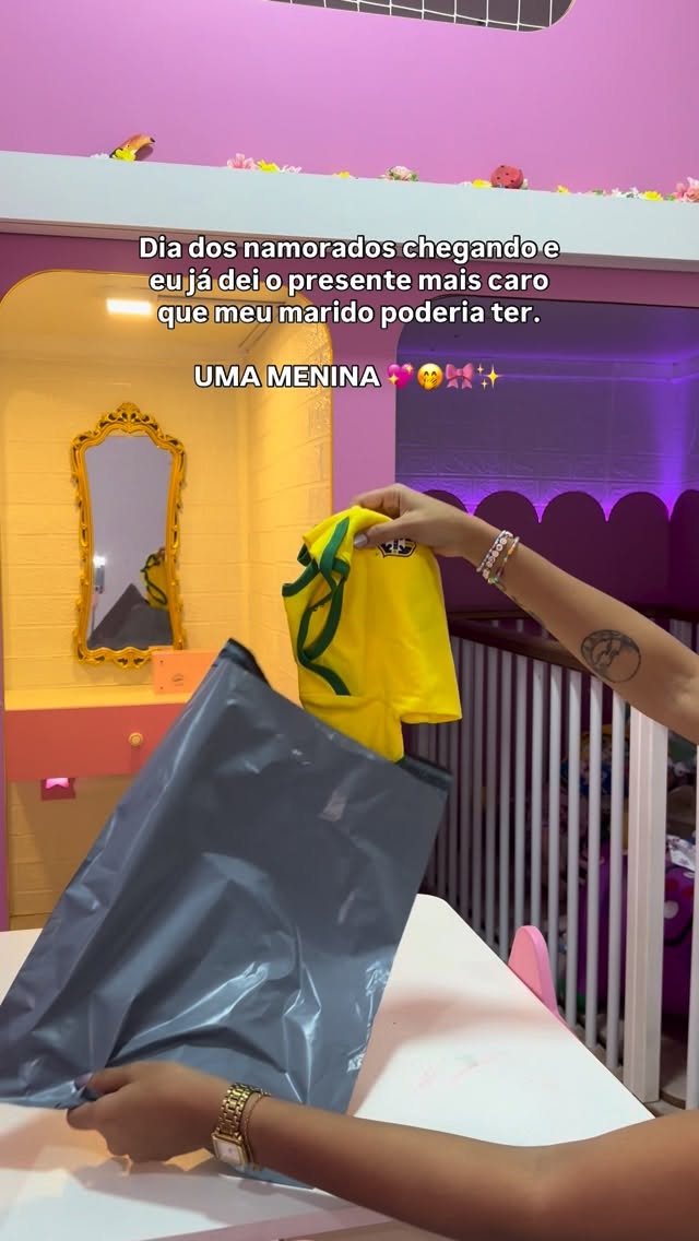Uma princesa 👸🎀Id body: VY2AYL-7YY7Tem no @mercadolivre com o melhor preço #DataDupla #6do6NoMeli #MercadoLivre #AeC328 by @dicadalar