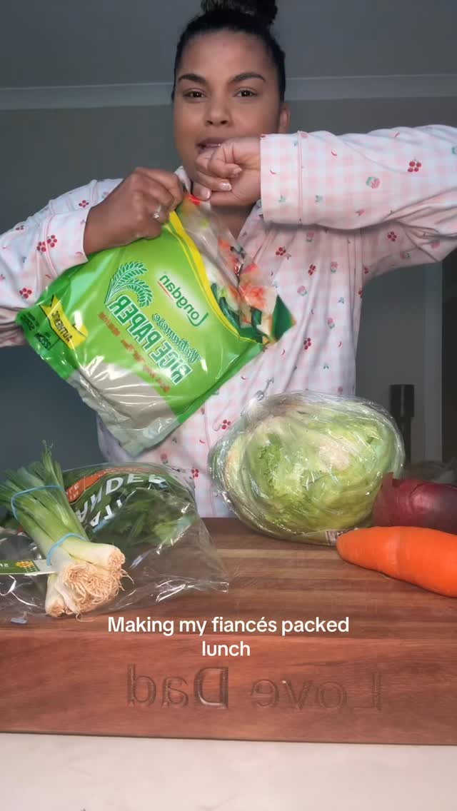 I tired 🫣😭🤣 #sandwich #sandwichtiktok #packedlunch #foodtok #lunchideas by @frankieparker__