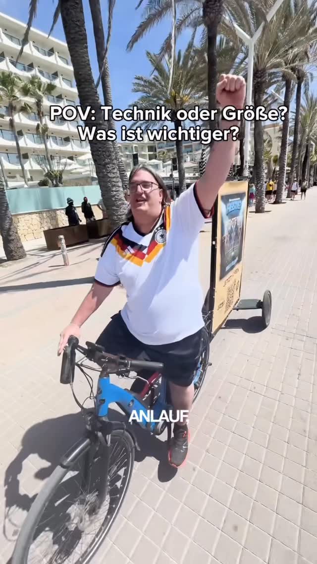 Was ist wichtiger? Technik oder Größe? Ich würde ganz klar Technik sagen! Oder was meint ihr?? #killermichel #malle #mosescichone #wm by @killermichel