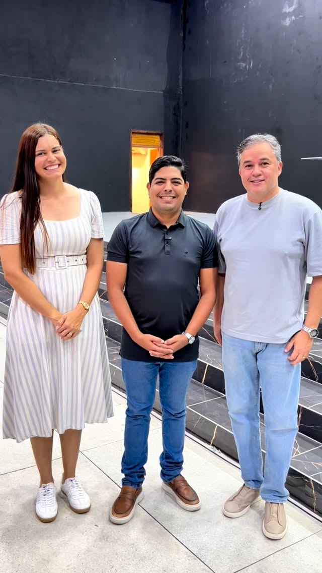 Valores, família e fé nos unem! 🙏

E unidos pelos princípios cristãos, pela defesa da família, pela formação das nossas crianças e pela agenda pró-vida, seguiremos firmes na construção de uma Paraíba que merece avançar com mais segurança, oportunidades e confiança no futuro. 

Foi maravilhoso estar com vocês Pr. @eron_cruz e @muniquemarinhoof no Templo da Adoração, em Bayeux. 🙌