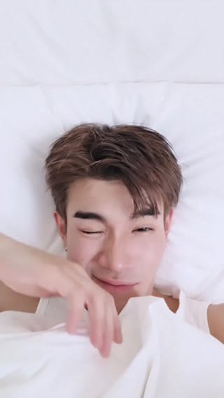 อยู่ไม่ไหว อยู่ไม่ไหว เฮ้ย แดดบ้านเรามันน่ากลัวกลั๊วกลัว!!! แต่สบายใจได้เพราะผมมีกันแดดตัวจบ ที่ทุกคนต้องมี!!! 

#CeraVeกันแดดที่คุณอยากทา #CeraVeกันแดดตัวจบกันครบเนื้อบางเบา #CeraVeThailand