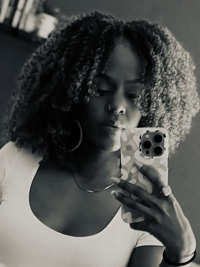 To whomever this will connect with, it CAN get better. It feels unfair that it’s up to you, but the greatest thing is that it IS up to you. It’s taken me 1.5 years to get here, and the journey has been nothing close to linear, but here we are. Find me on Substack @ jules_her. It’s so nice over there 🧘🏽‍♀️🥰“Life can only be understood backwards; but it must be lived forwards.” Søren Kierkegaard. by @jules_her