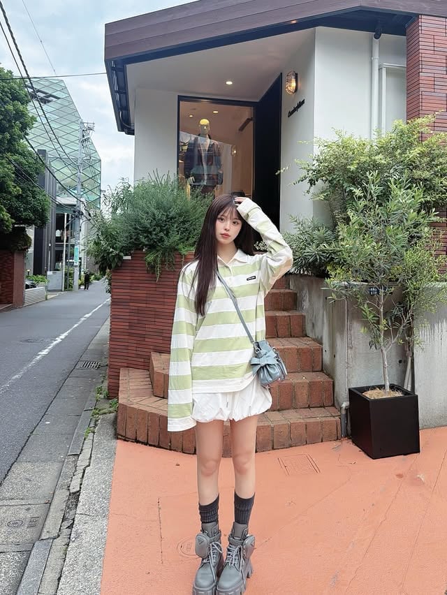 .
雨の日コーデ☔
雨きらいだからおしゃれしてすこしでも気分上げてます😇
梅雨やめれるかな？