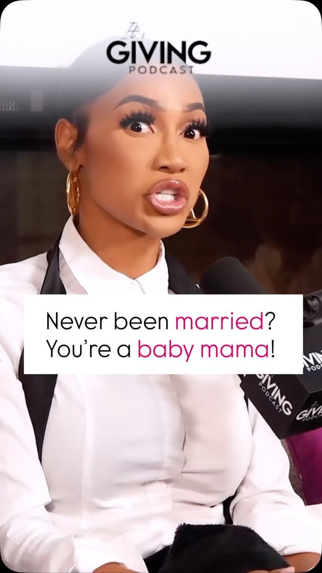 I don’t make the rules, I just know them…

If you’re not married, society says you’re a #babymama

But y’all let me know what it’s giving in the comments 👉🏽 #itsgivingpodcast 

#itsgiving 
#relationshipadvice 
#accountability