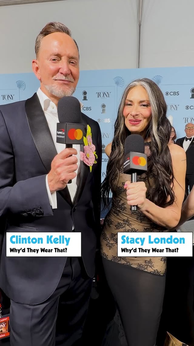 @StacyLondonReal and @ClintonKellyOh hit @TheTonyAwards carpet with @CapitalOne and @Mastercard to take in all the spectacular fashion and chat with Broadway’s brightest stars about a red carpet classic: "Who are you wearing?" #CapitalOnePartner by @thetonyawards