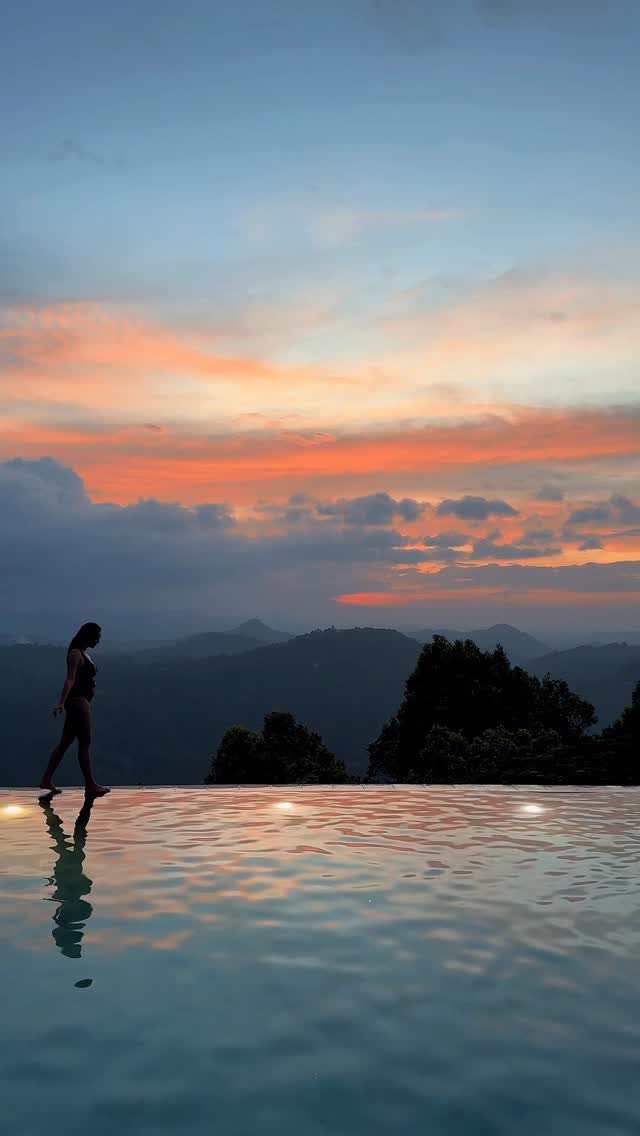Chasing sunsets, finding peace. 🌅✨#simpsonresort #srilanka #sunset #infinitypool #explore by @travel_srilanka_with_us